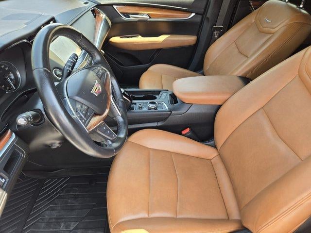 2021 Cadillac XT5 FWD Premium Luxury