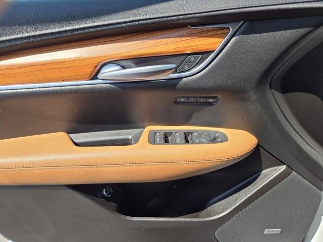2021 Cadillac XT5 FWD Premium Luxury