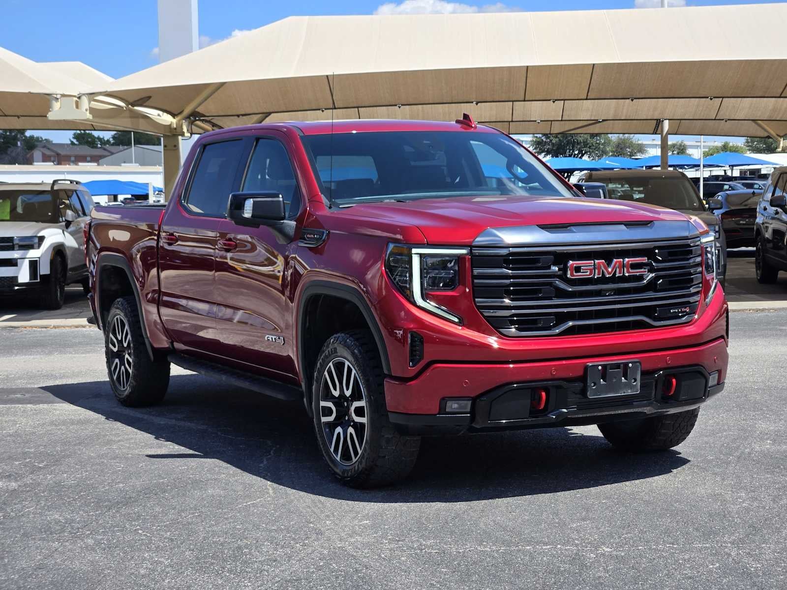 2024 GMC Sierra 1500 AT4