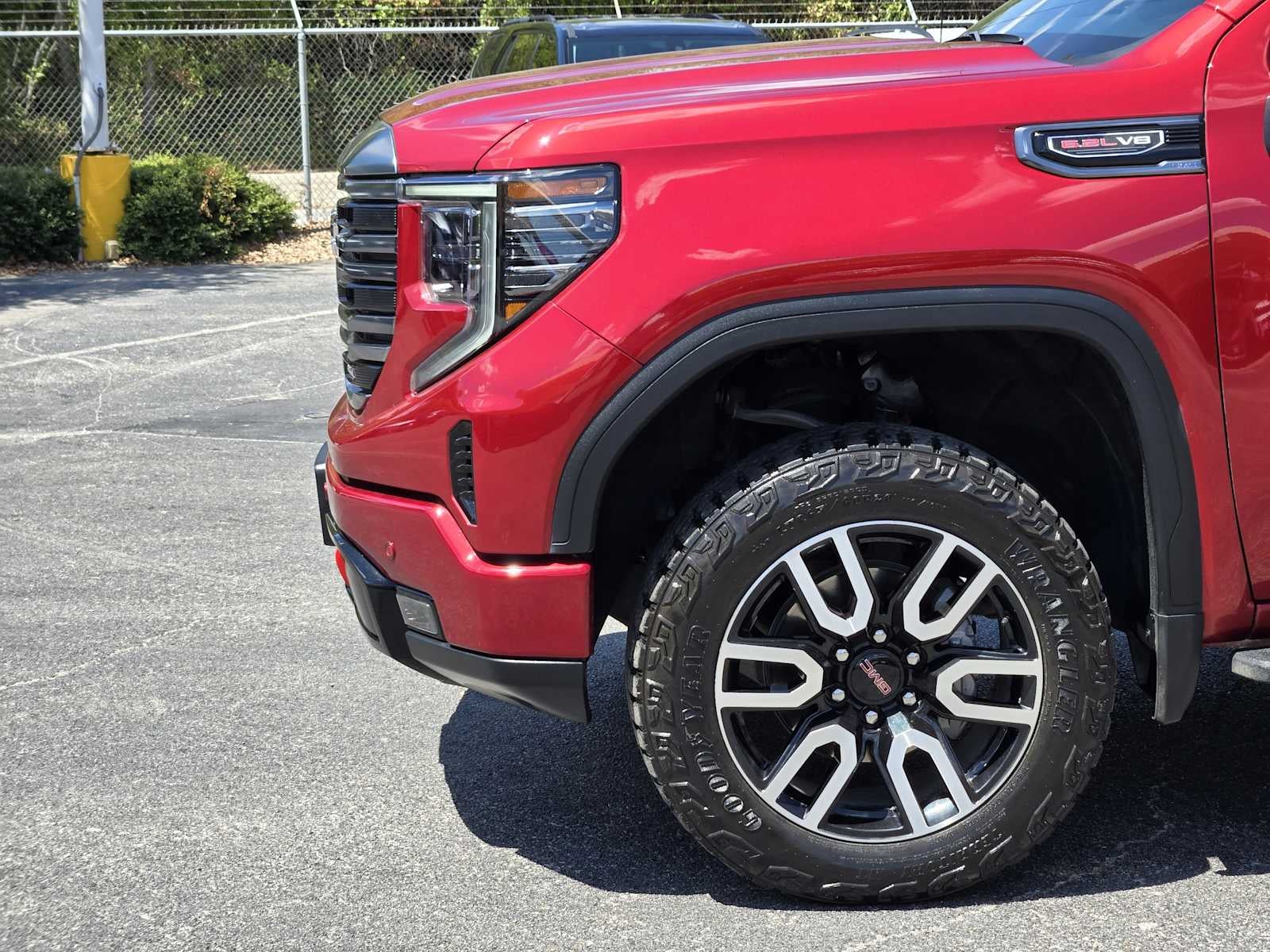 2024 GMC Sierra 1500 AT4