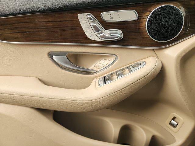 2021 Mercedes-Benz GLC GLC 300